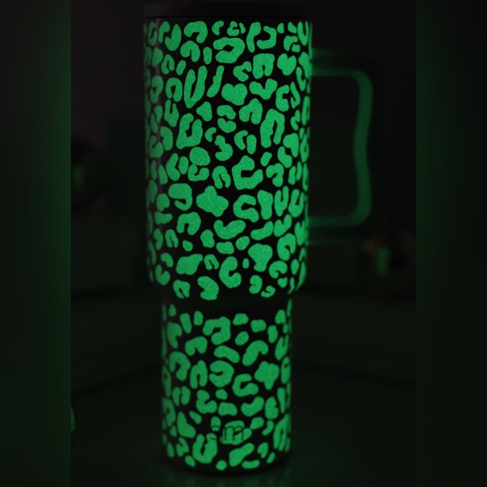 Glow in the Dark Leopard Trek Limited Edition Simple Modern Tumbler NEW